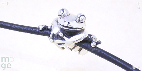 kaeru革★ネックレス 蛙(カエル,かえる)