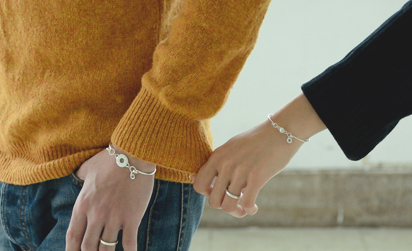 �Ԃ�������̃y�A�u���X���b�g